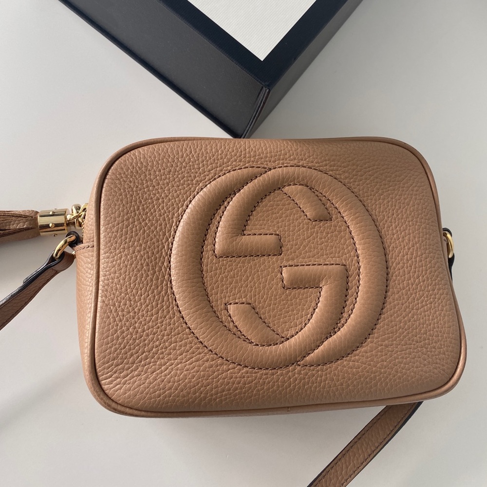 Gucci soho disco camera bag in rose beige